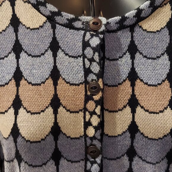 Scallop Pattern Cotton Sweater by intiwara Size S - Picture 2 of 3